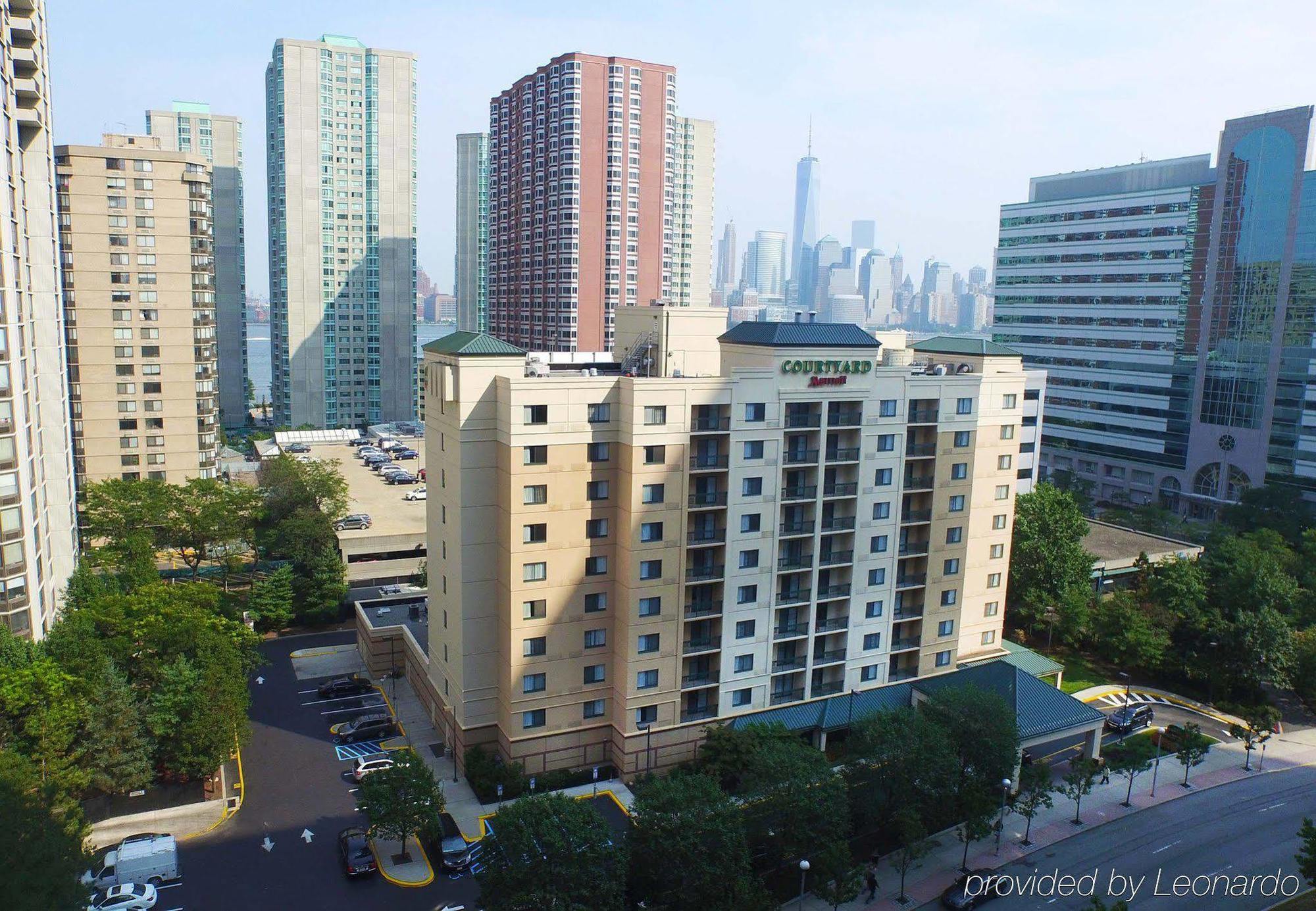 Courtyard By Marriott Jersey City Newport מראה חיצוני תמונה